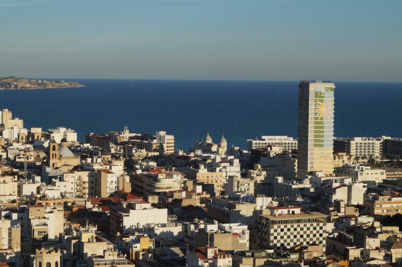 Charming Downtown Skyscrapper Lejlighed Alicante Eksteriør billede